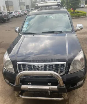 Photo - Toyota Land Cruiser 2007 Black