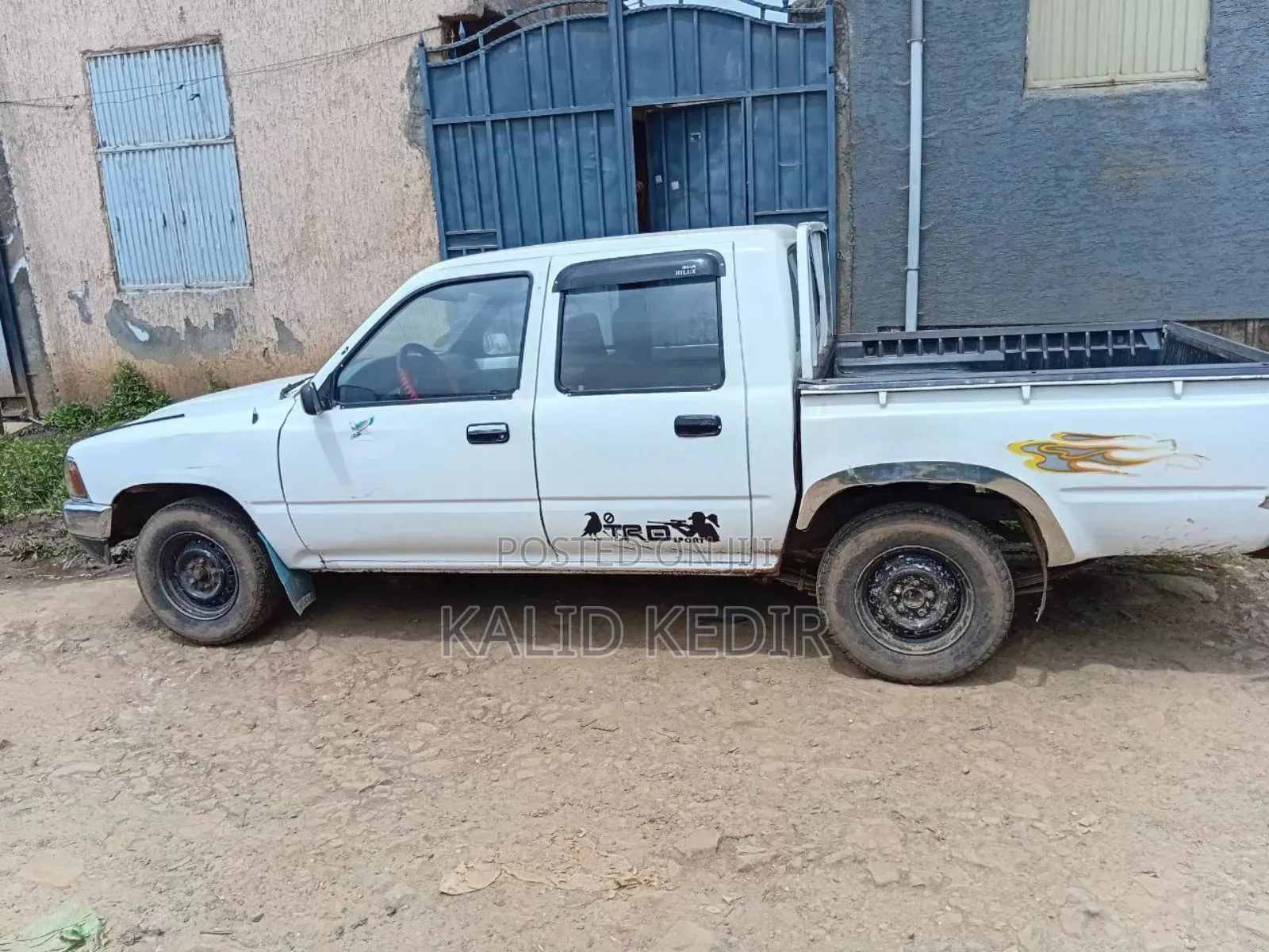 Toyota Hilux 1994 White