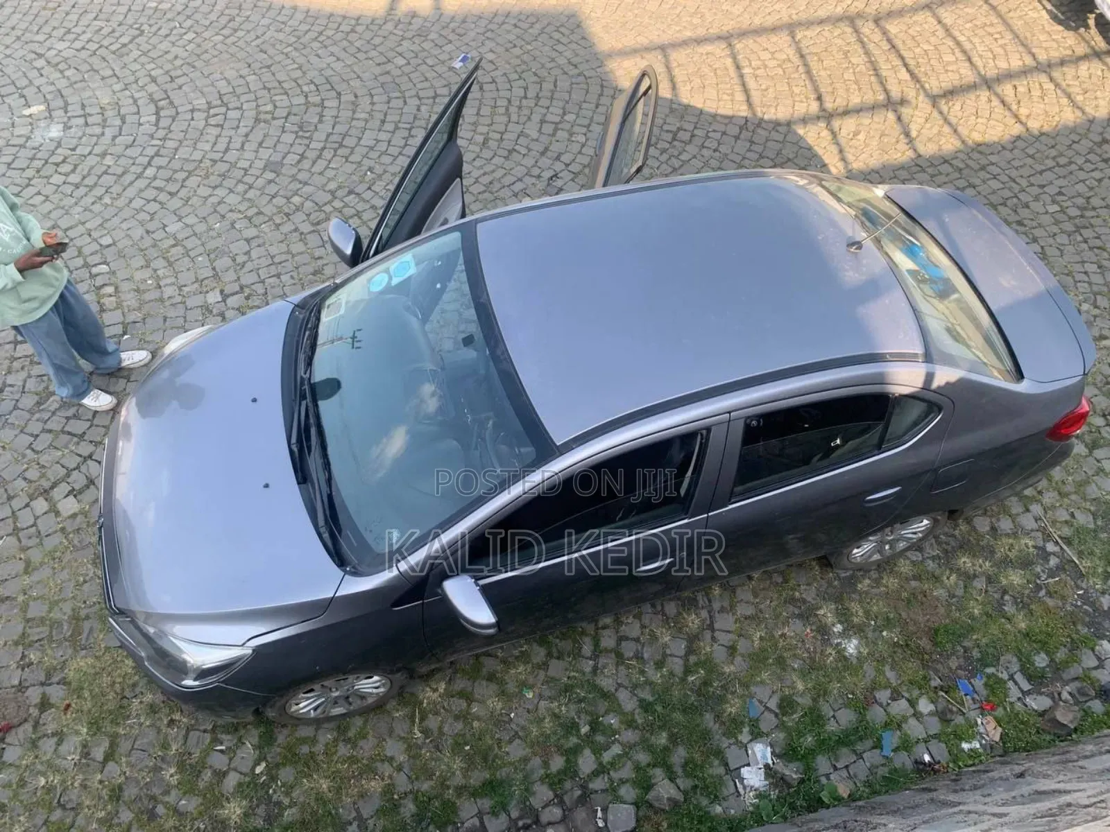 Mitsubishi Attrage 2020 Silver