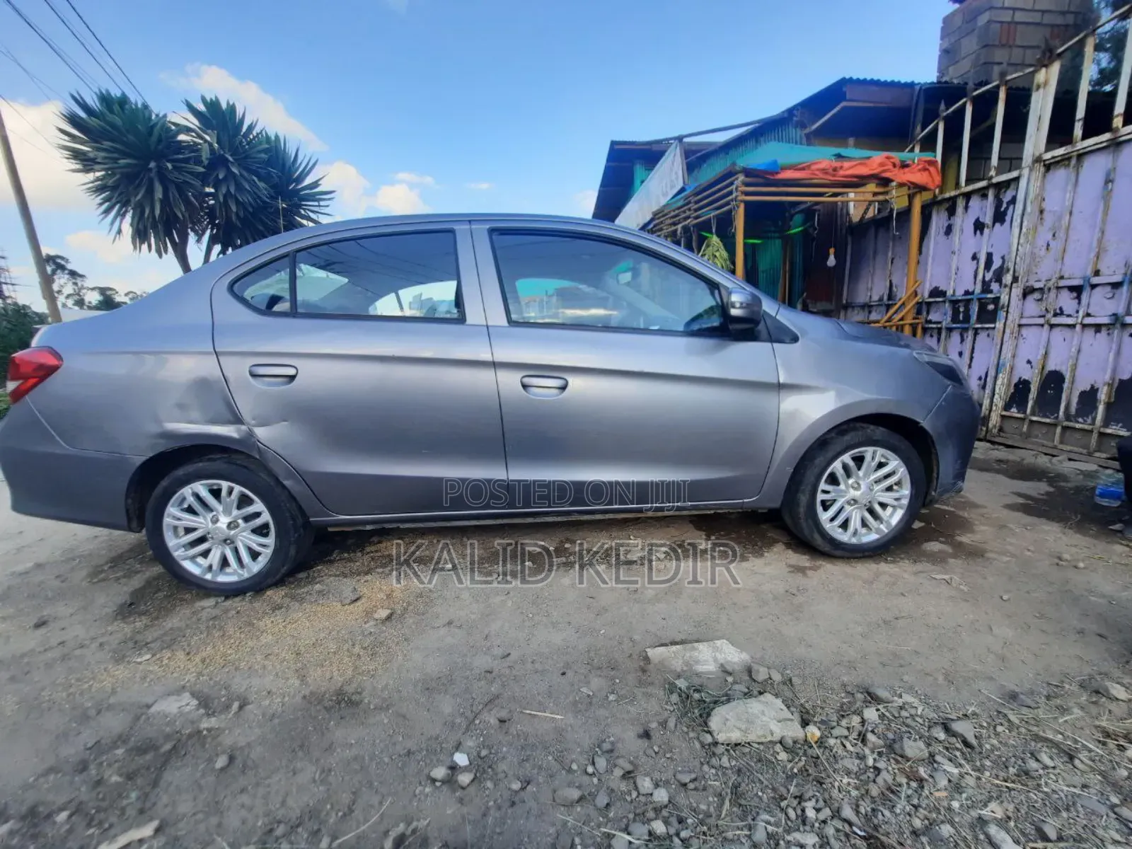 Mitsubishi Attrage 2020 Silver