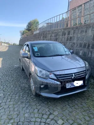 Photo - Mitsubishi Attrage 2020 Silver