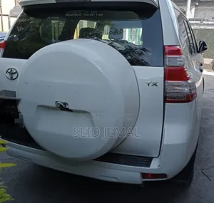 Toyota Land Cruiser Prado 2015 White