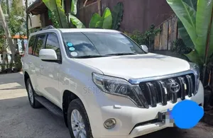 Photo - Toyota Land Cruiser Prado 2015 White