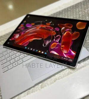 New Laptop Microsoft Surface 16GB Intel Core I7 SSD 256GB