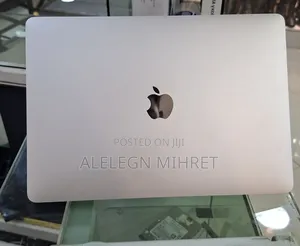 New Laptop Apple MacBook Air 2022 M2 8GB Apple M2 SSD 512GB