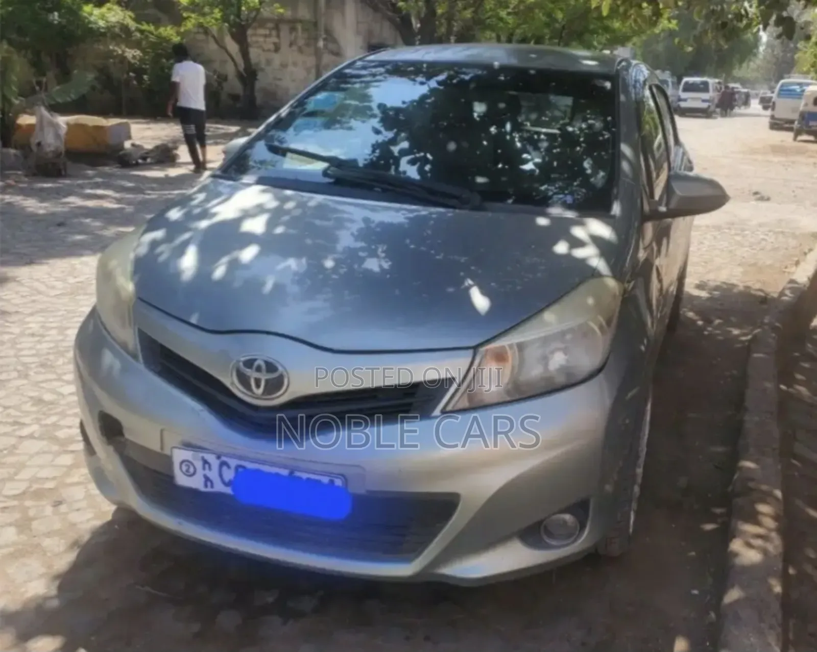 Toyota Yaris 2011 Silver