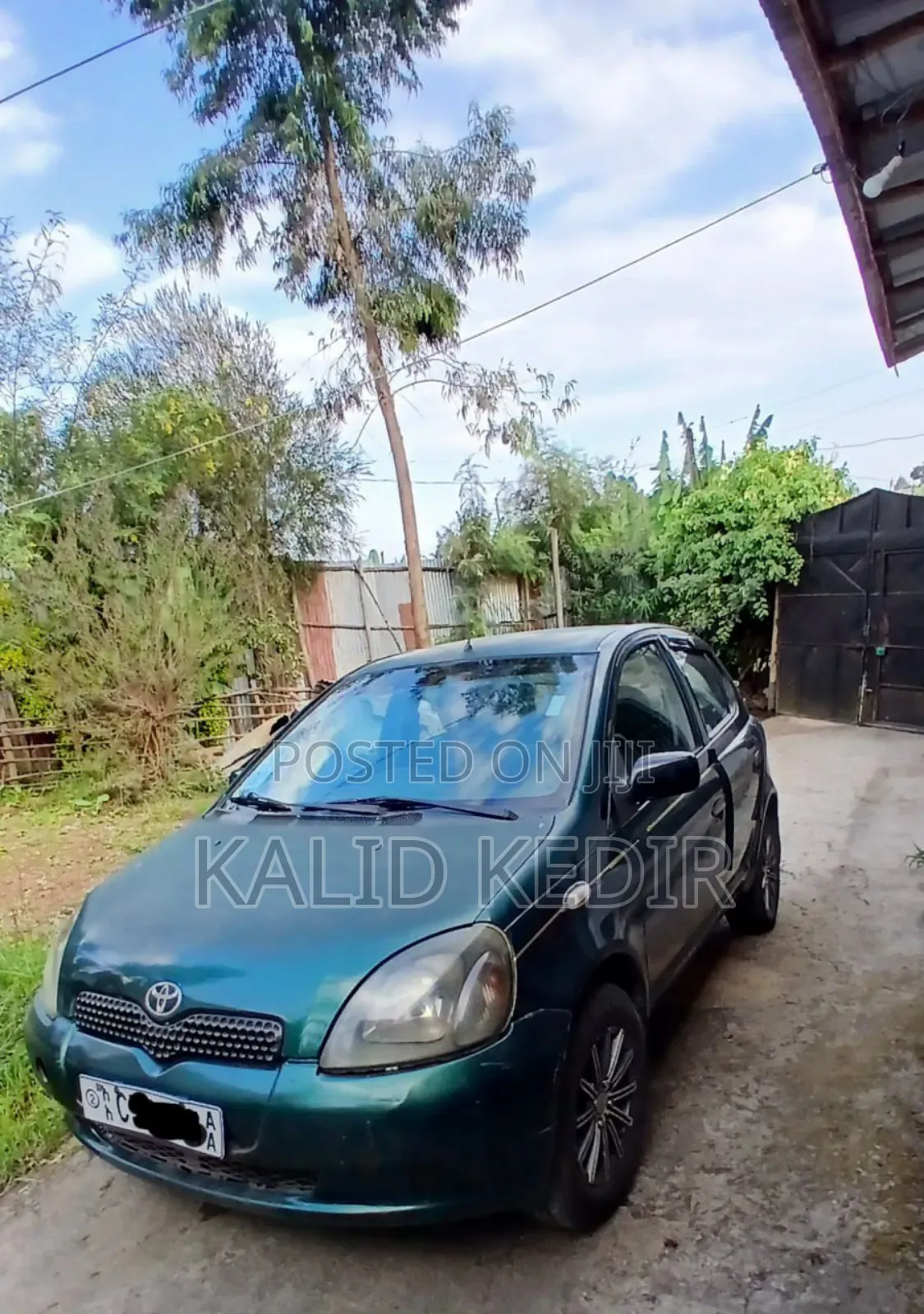 Toyota Vitz 1999 Black