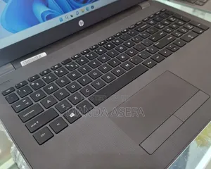 New Laptop HP Stream Notebook 8GB Intel Core I5 HDD 1T