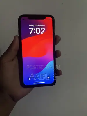 Apple XR 64 GB Black