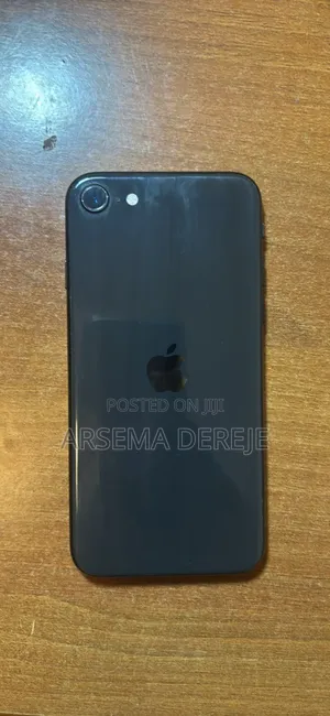 Apple iPhone SE (2020) 64 GB Black