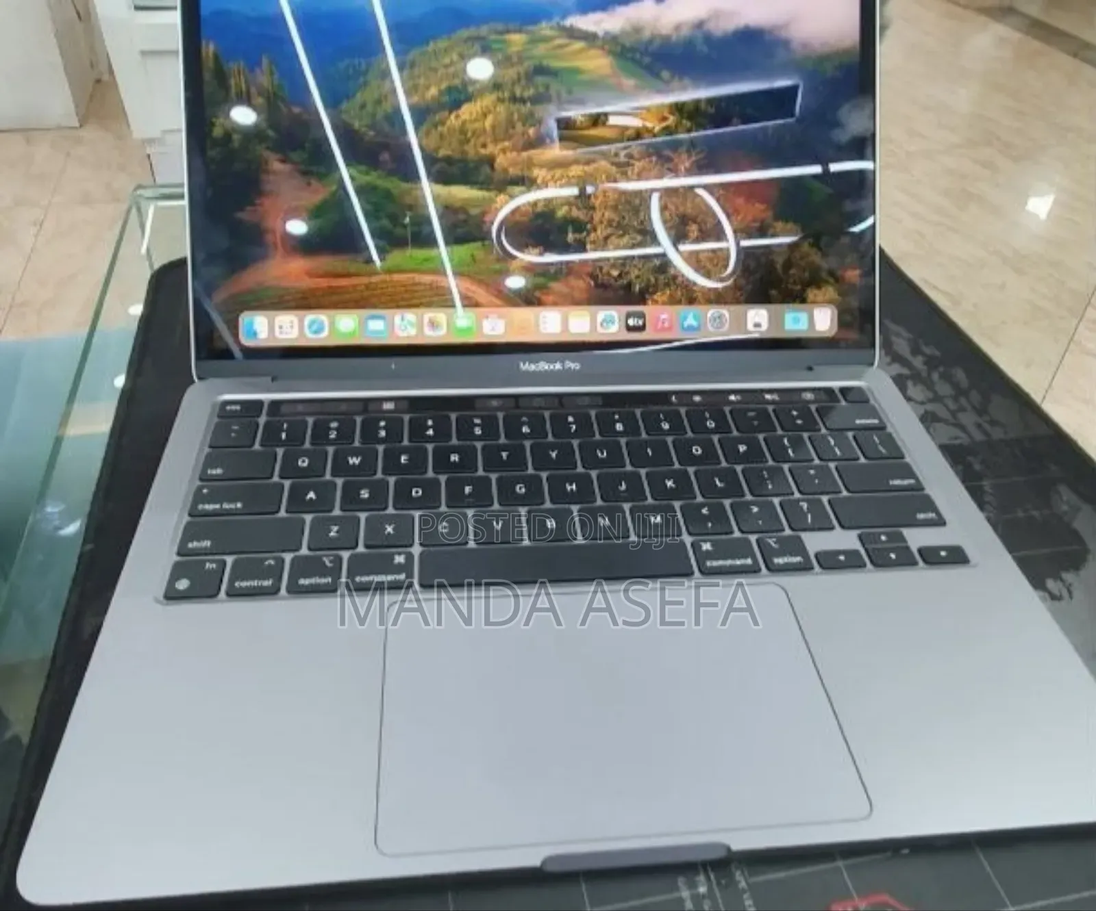 New Laptop Apple MacBook Pro 8GB Apple M2 SSD 256GB