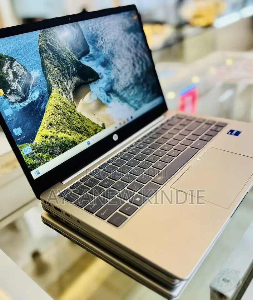 New Laptop HP Stream Notebook 16GB Intel Core I7 SSD 1T