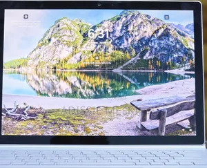 New Laptop Microsoft Surface Book 2 8GB Intel Core I5 SSD 256GB