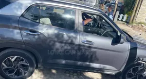 Hyundai Creta 2024 Gray
