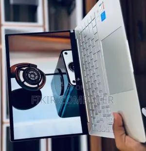 New Laptop HP Pavilion 10 16GB Intel Core I5 SSD 512GB