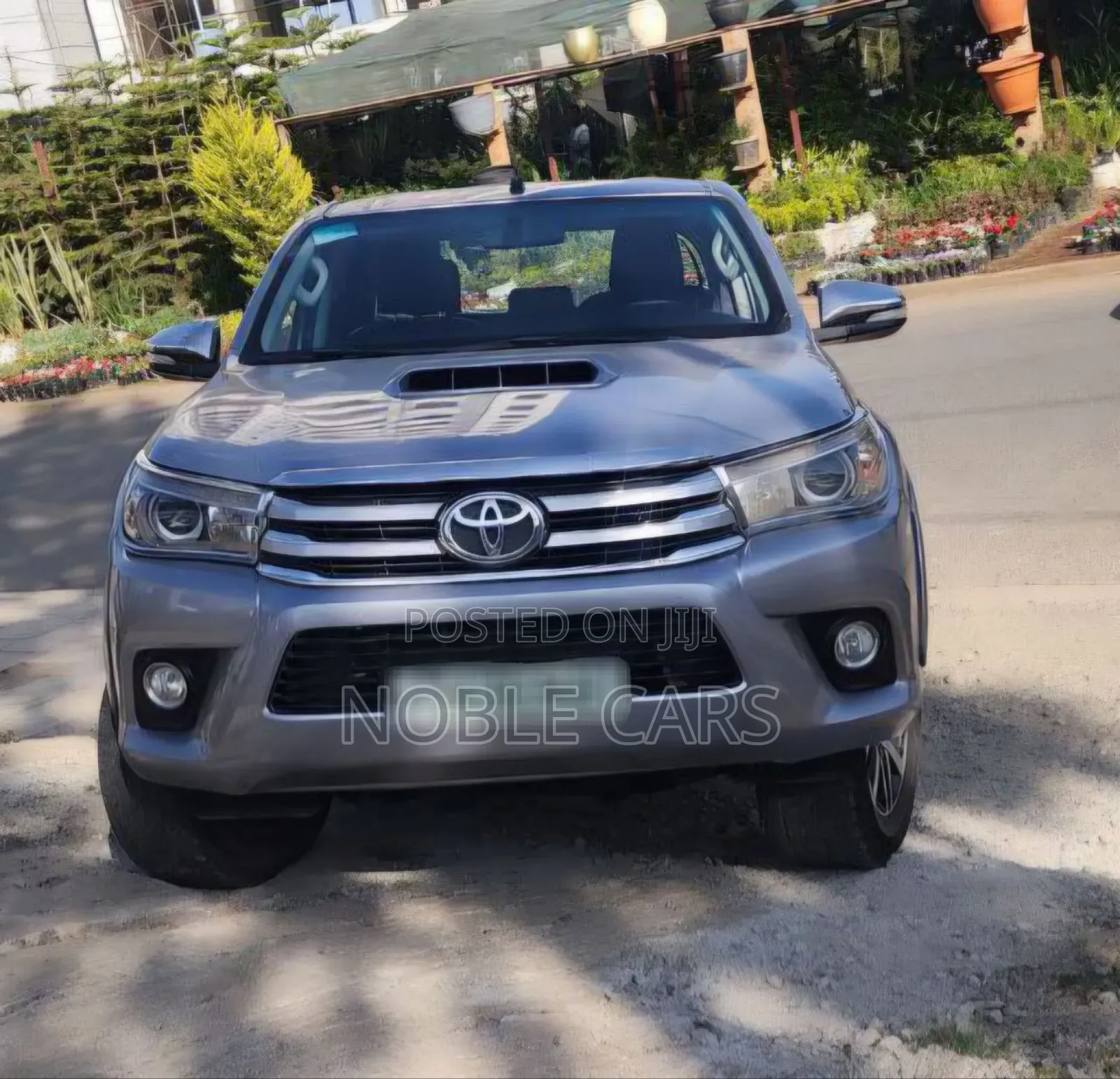 Toyota Hilux 2018 Gold