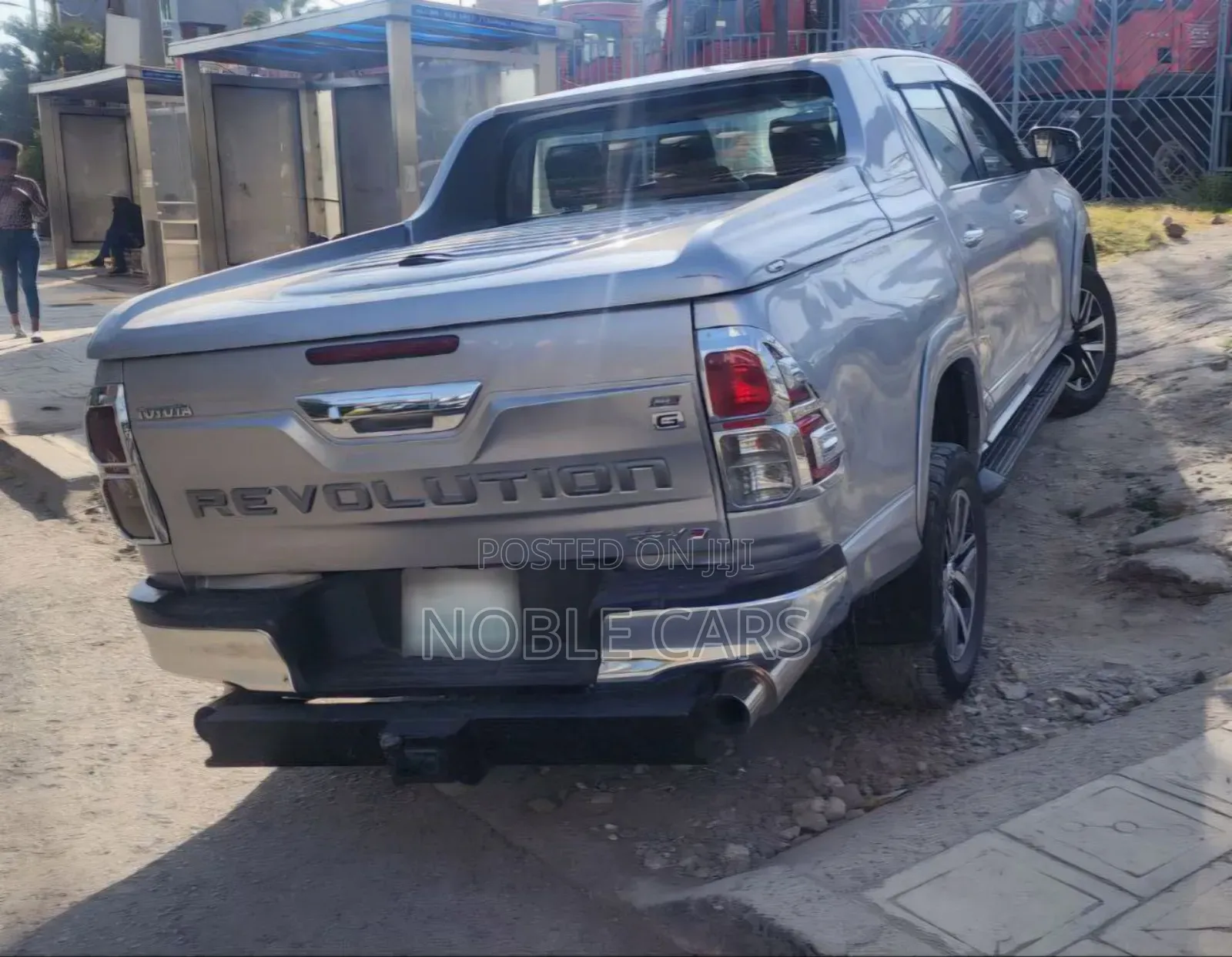 Toyota Hilux 2018 Gold