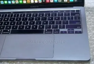 New Laptop Apple MacBook Pro M1 8GB Apple M1 SSD 256GB