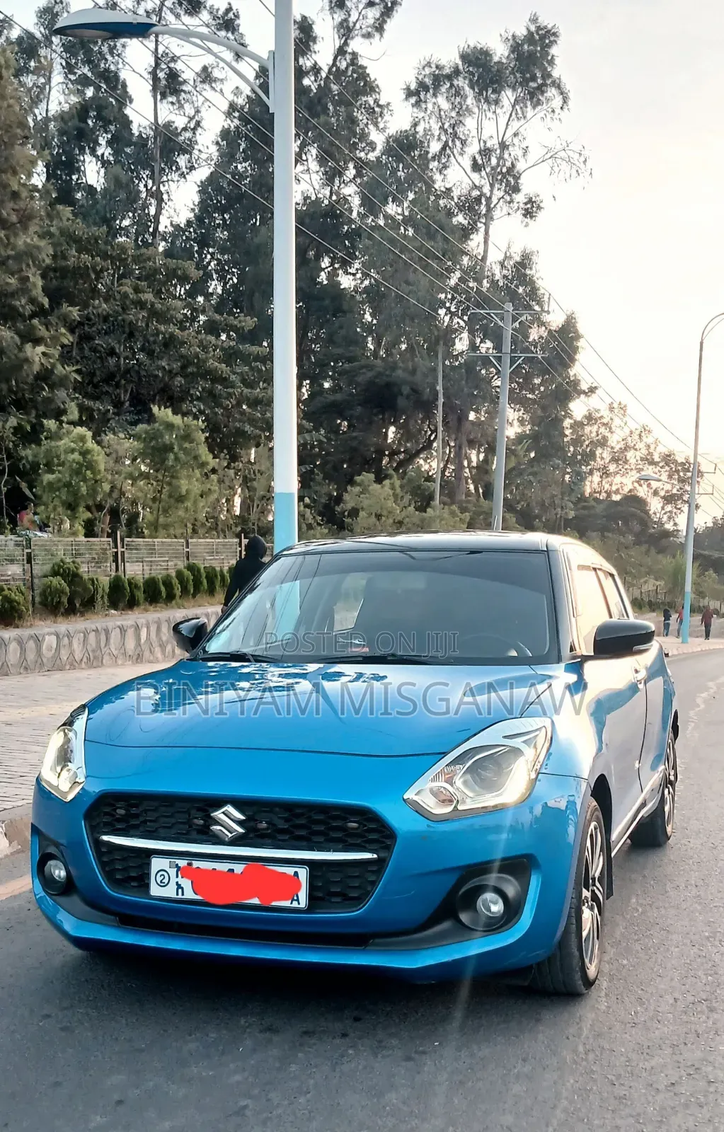 Suzuki Swift 2023 Blue