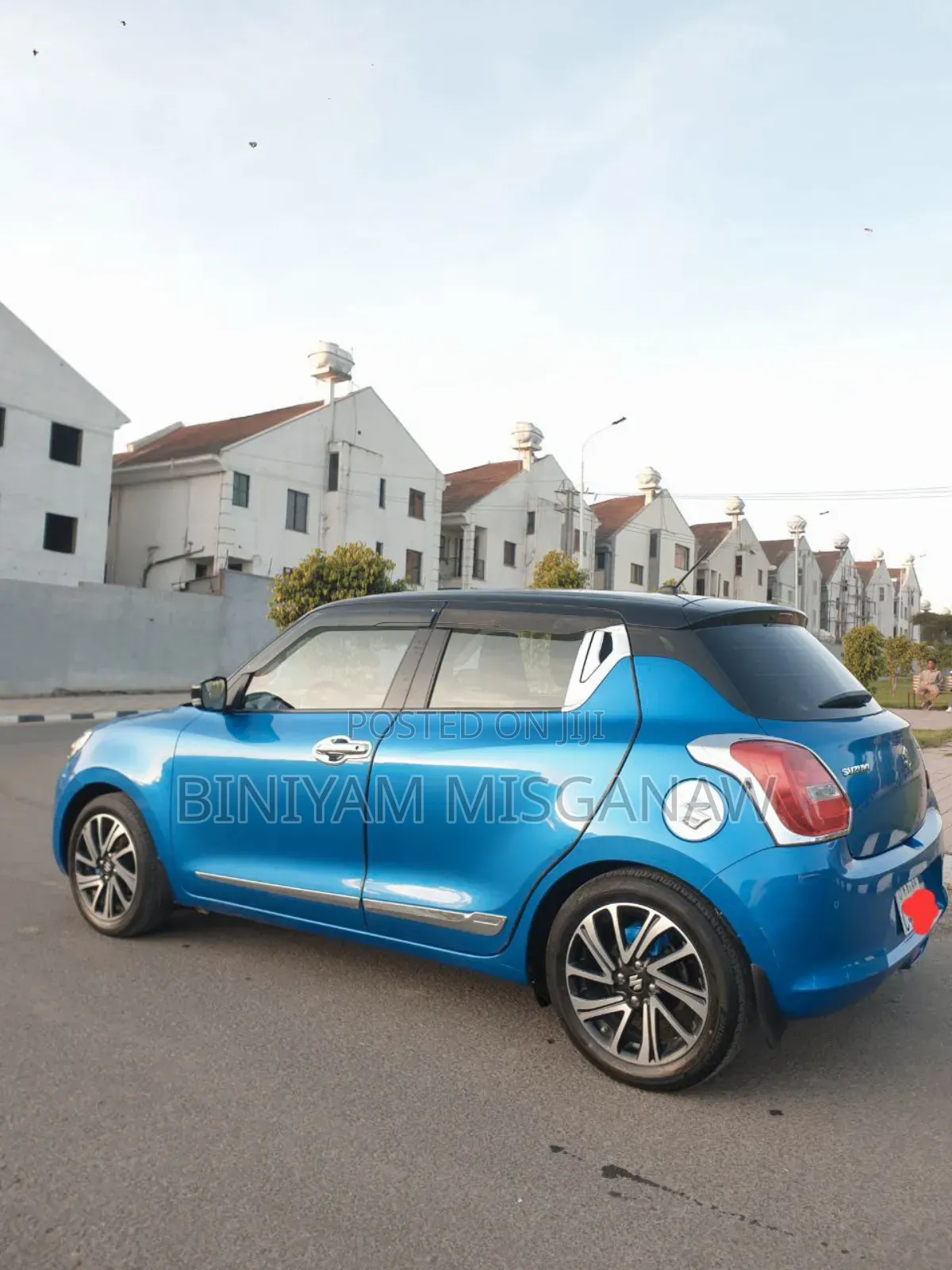 Suzuki Swift 2023 Blue