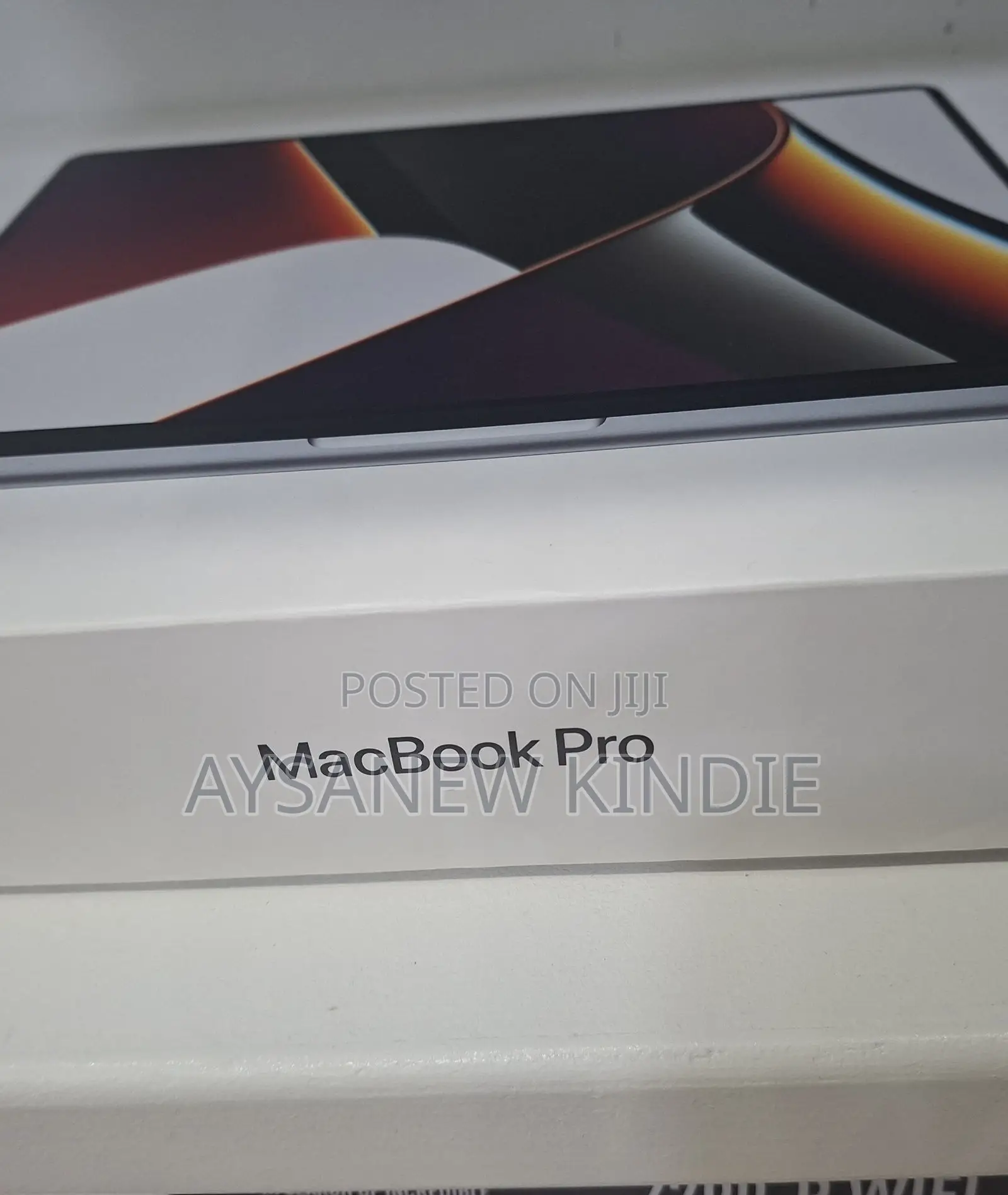 New Laptop Apple MacBook Pro 2021 M1 32GB Apple M1 Max SSD 1T