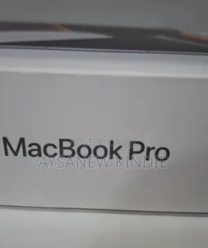 New Laptop Apple MacBook Pro 2021 M1 32GB Apple M1 Max SSD 1T