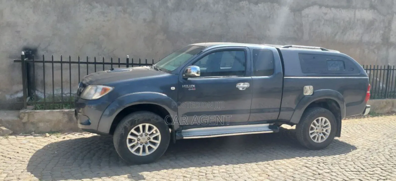 Toyota Hilux 2008 Gray