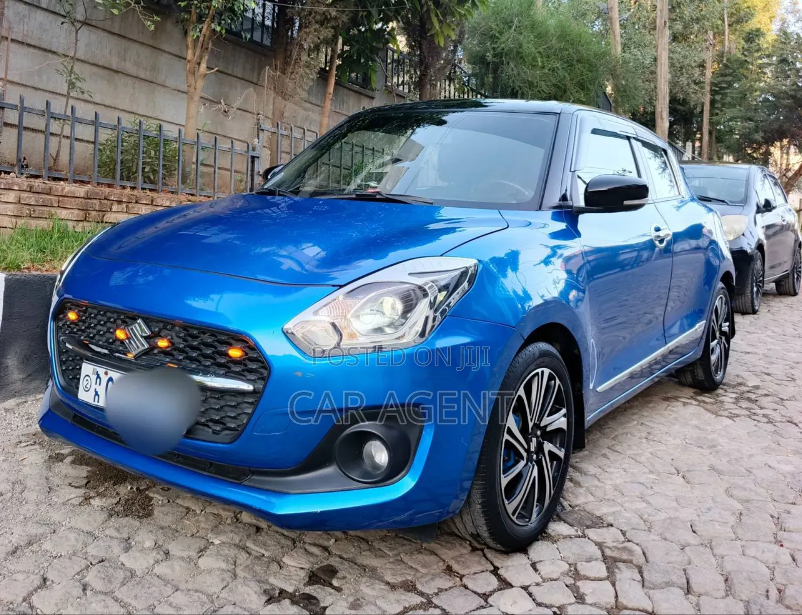 Suzuki Swift 2023 Blue