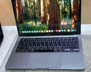 New Laptop Apple MacBook Pro M1 8GB Apple M1 SSD 256GB