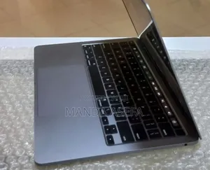 New Laptop Apple MacBook Pro M1 8GB Apple M1 SSD 256GB