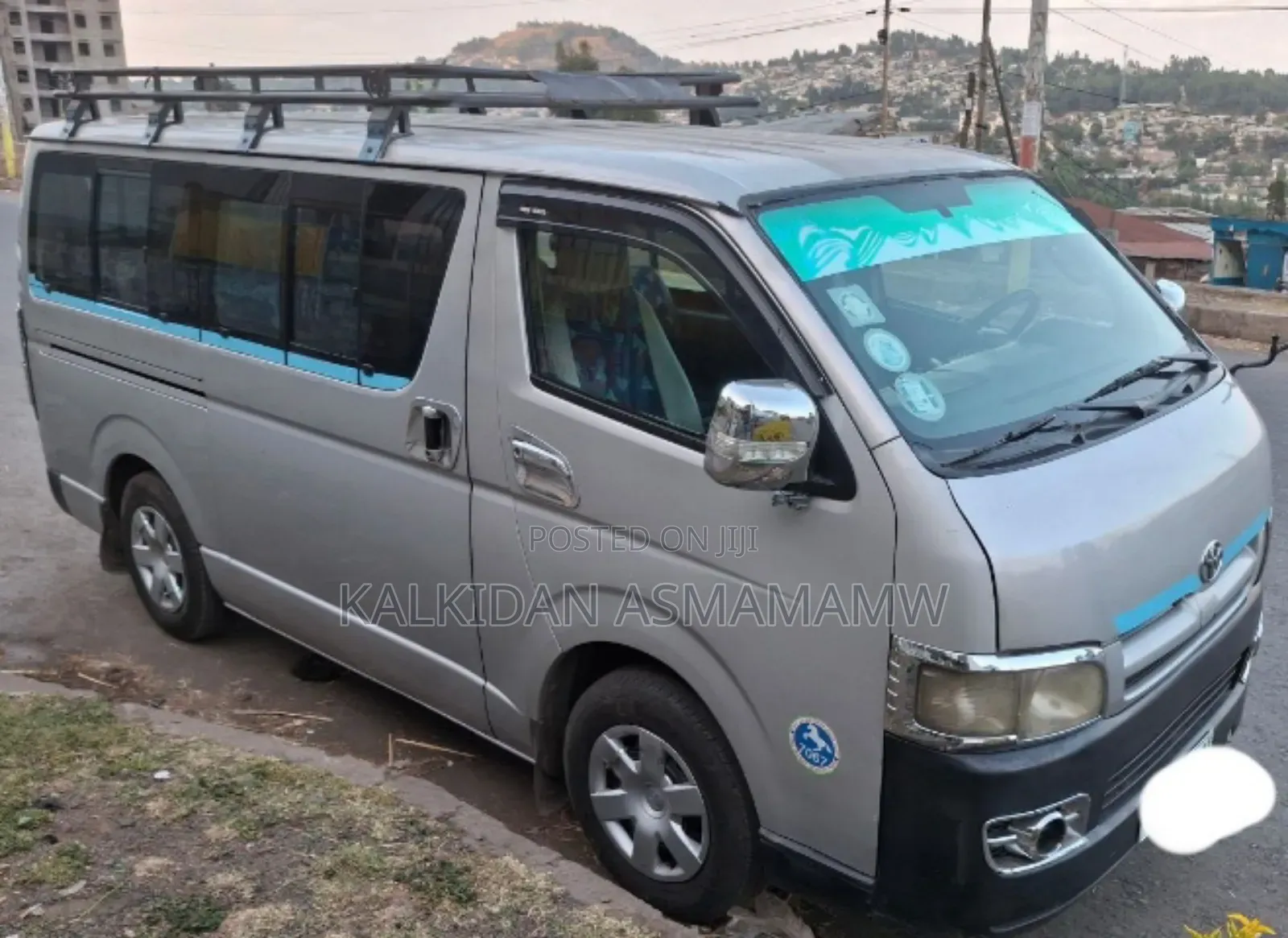 Toyota HiAce 2006 Silver