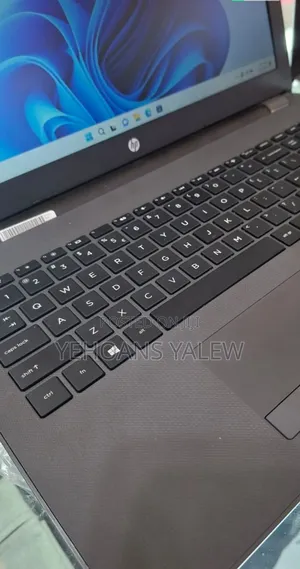 New Laptop HP Stream Notebook 8GB Intel Core I5 HDD 1T