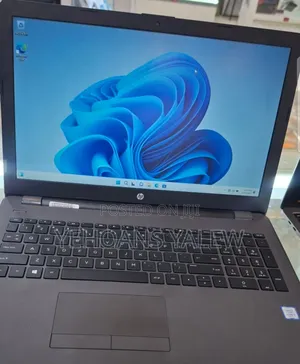 New Laptop HP Stream Notebook 8GB Intel Core I5 HDD 1T