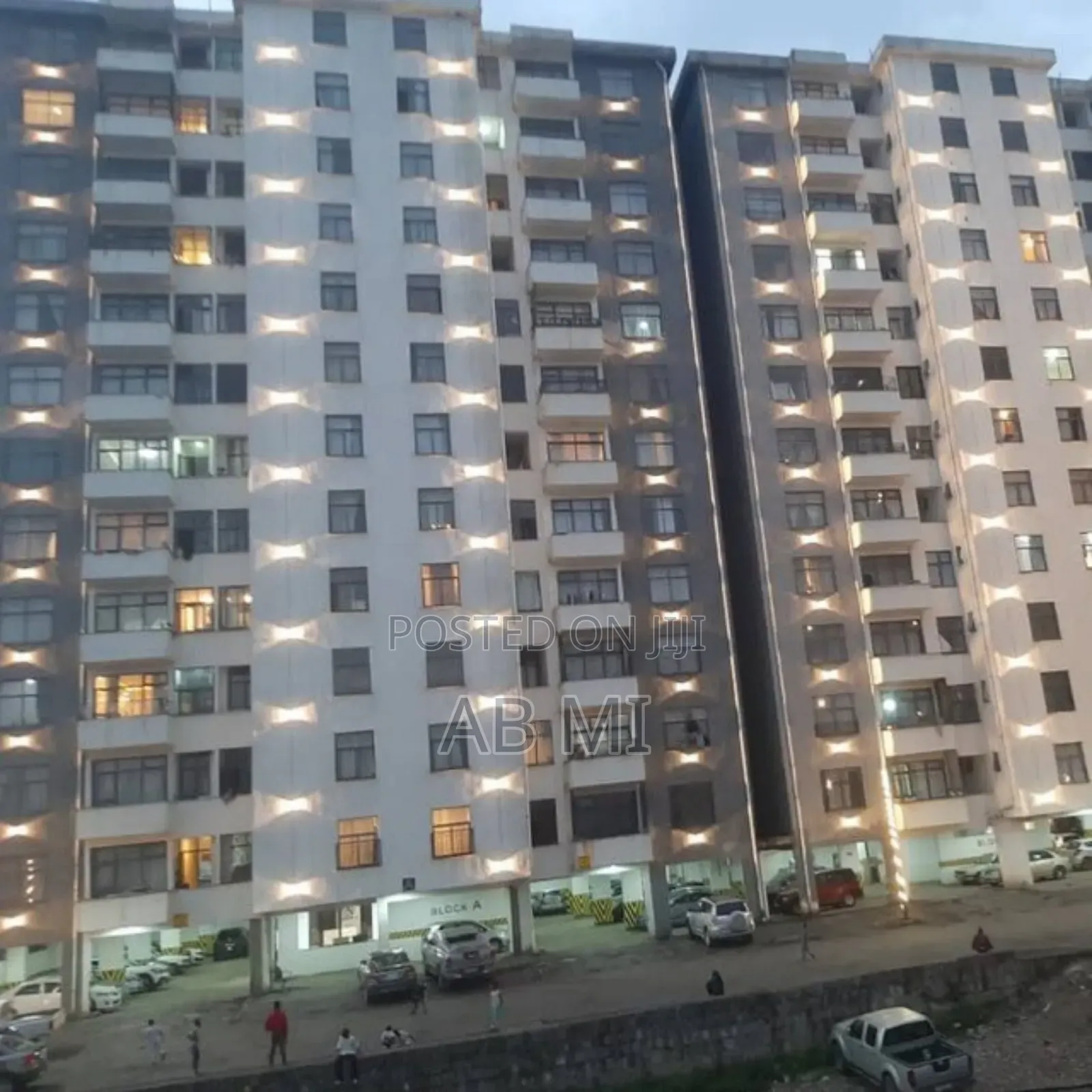 2bdrm Apartment in Noah Real Estate, Bole for rent