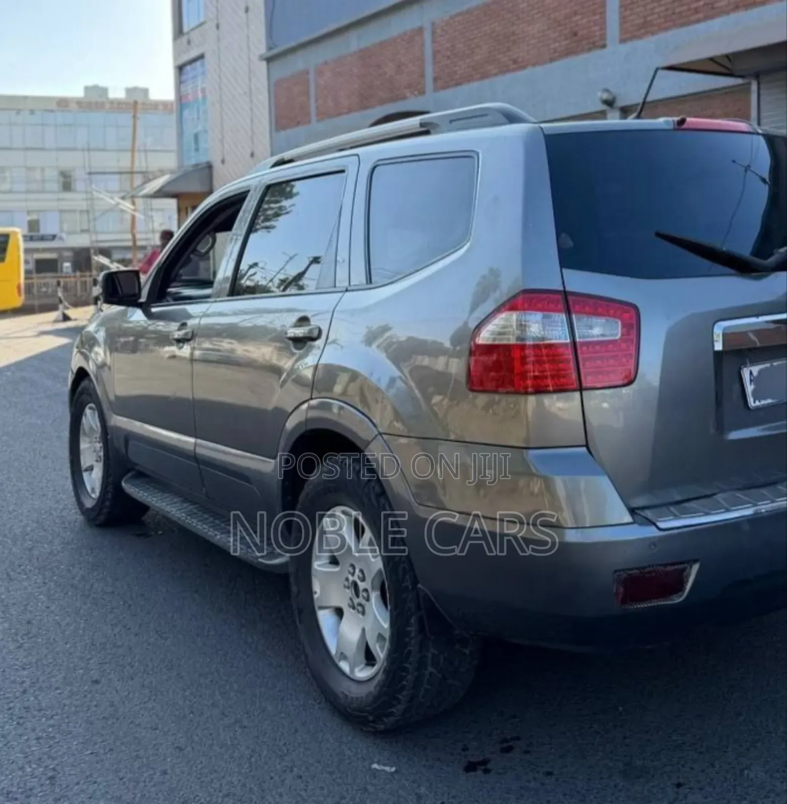 Kia Mohave 2014 Brown