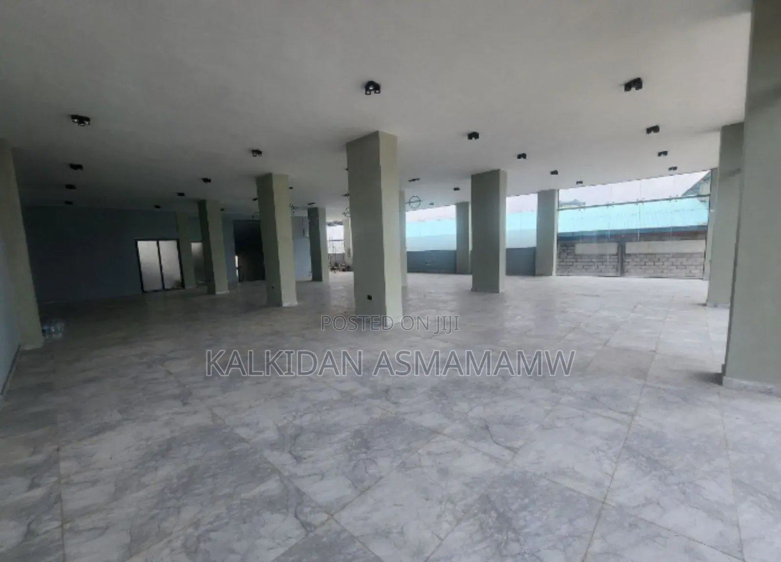 Furnished 6bdrm Apartment in Bole for sale