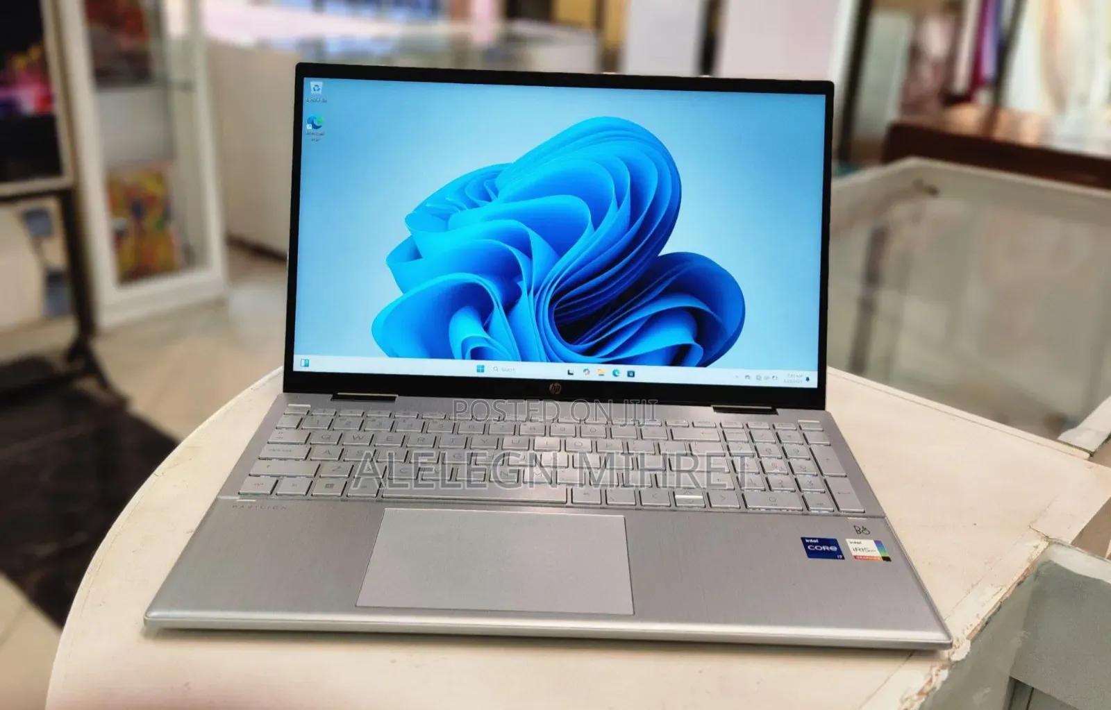 New Laptop HP Pavilion 13 X360 16GB Intel Core I7 SSD 1T