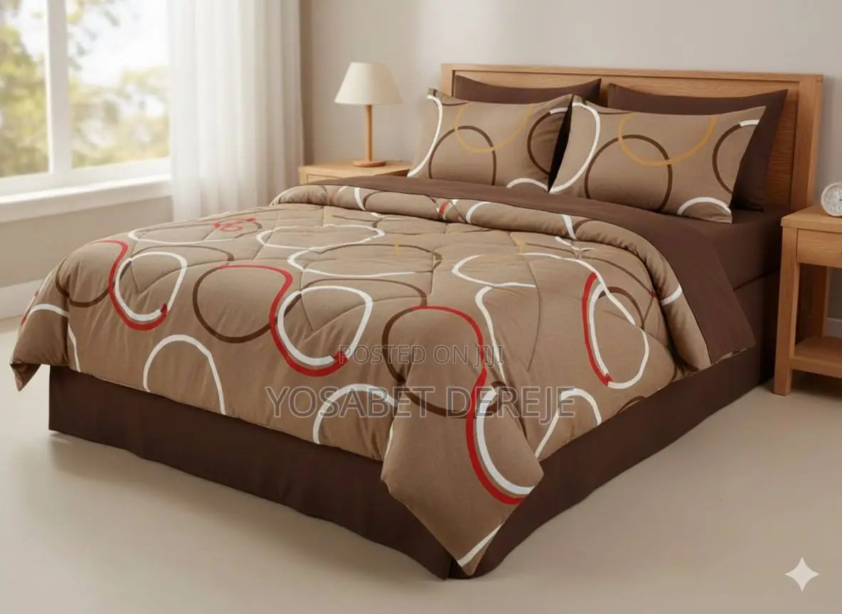 Quality Luxury Chanel Comforts 4 PCS Comforter Set