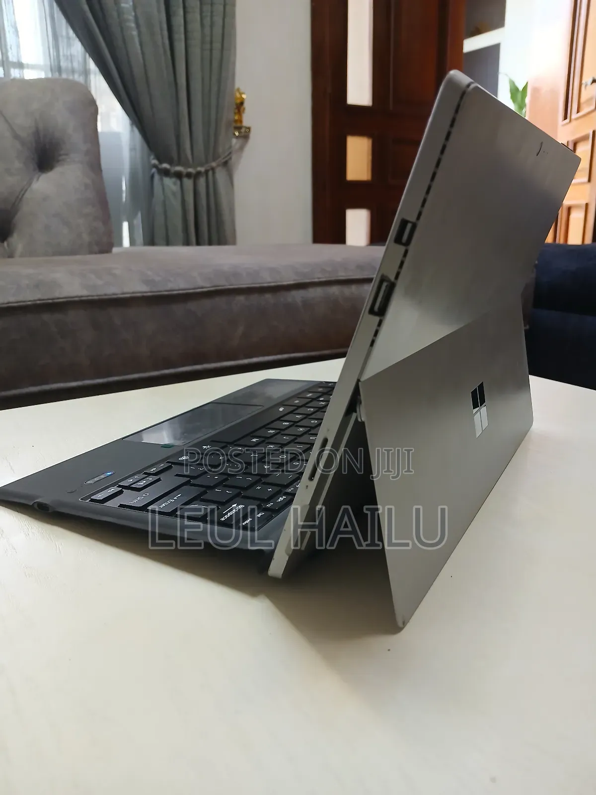 New Laptop Microsoft Surface Pro 4 8GB Intel Core I5 SSD 250GB