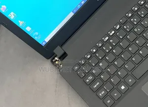 Laptop Acer Aspire One 8GB AMD A6 SSHD (Hybrid) 500GB