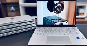 New Laptop HP Pavilion 10 16GB Intel Core I5 SSD 512GB