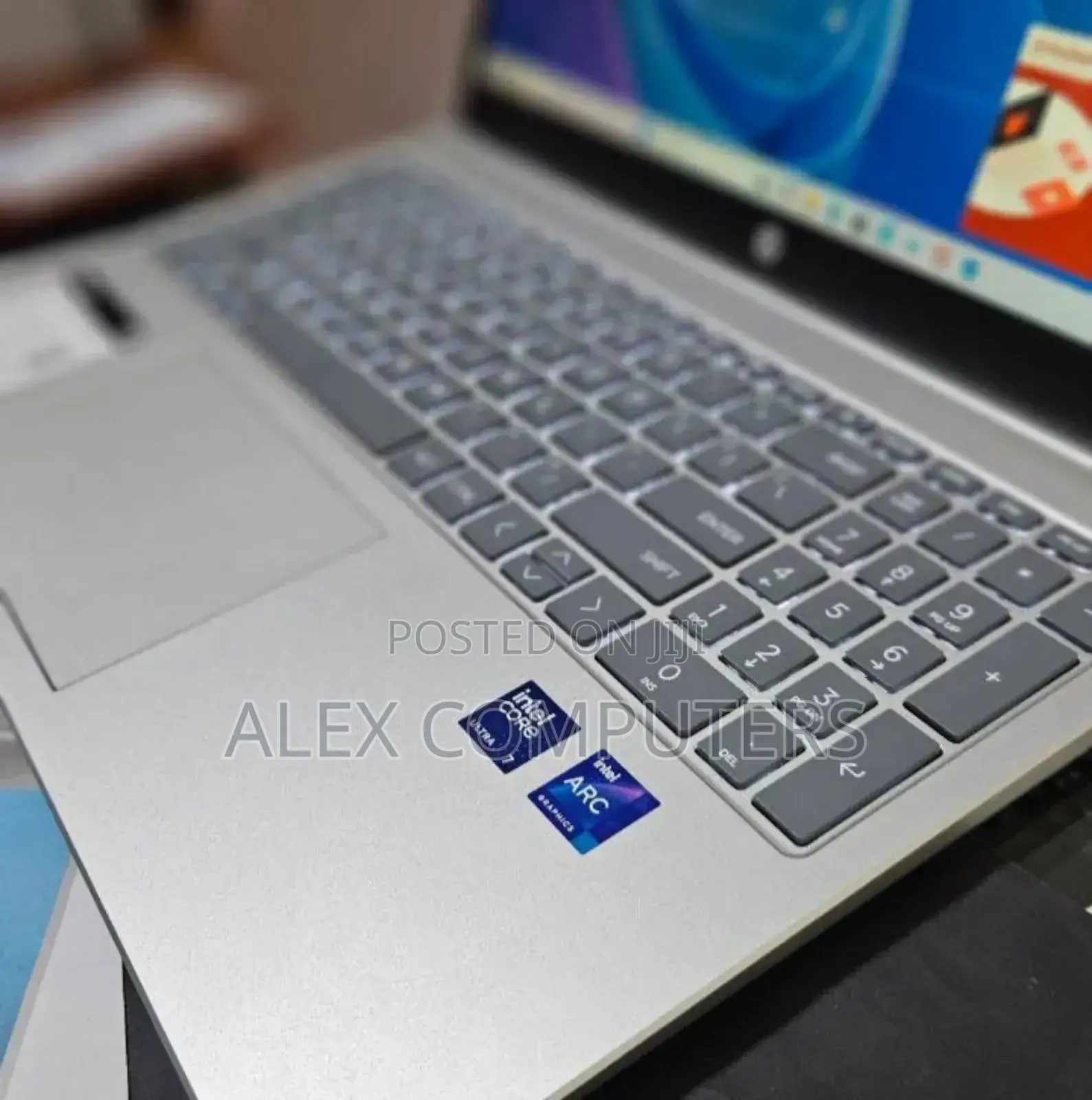 New Laptop HP G71T 16GB Intel Core Ultra 7 SSD 512GB