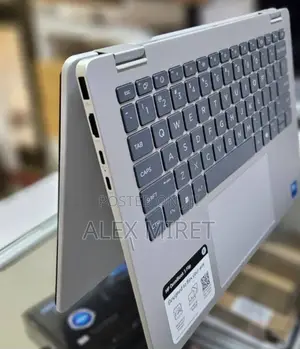 New Laptop HP OmniBook 5 14" 16GB Intel Core I7 SSD 1T
