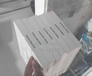 Photo - New Samsung Galaxy Tab S9 FE 128 GB