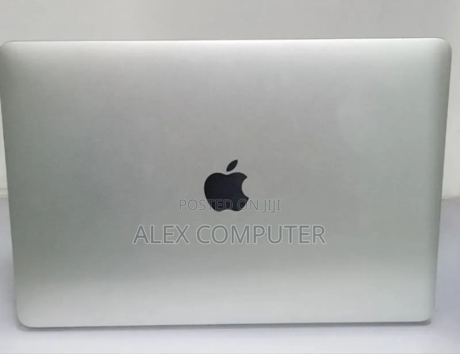 New Laptop Apple MacBook Air 2019 8GB Intel Core I5 SSD 256GB