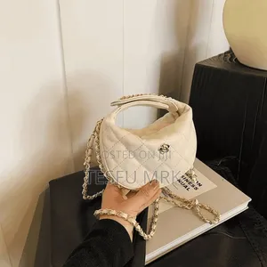 Photo - Quality Womens Bag