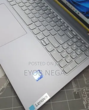 New Laptop Lenovo Yoga 7 15ITL5 16GB Intel Core Ultra 7 SSD 1T