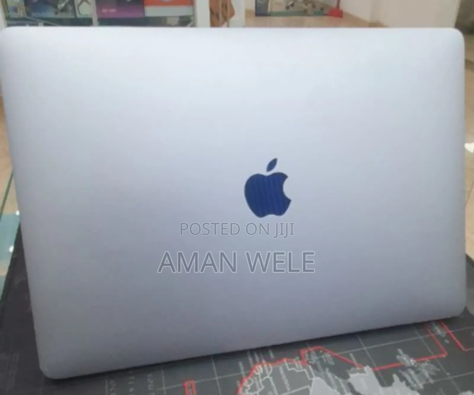 New Laptop Apple MacBook Pro 2022 M2 8GB Apple M2 SSD 256GB