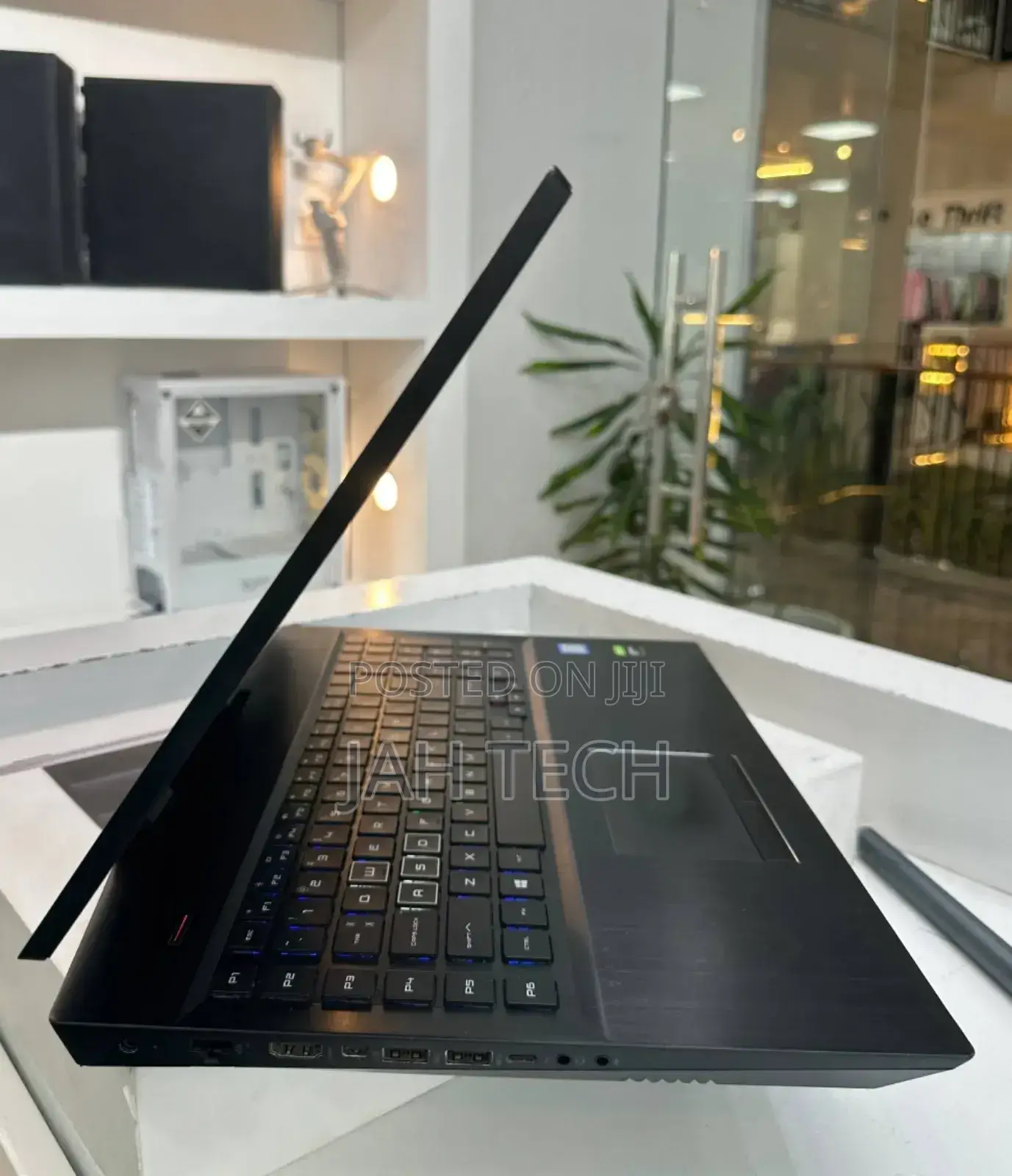 New Laptop HP Omen X 16GB Intel Core I7 SSHD (Hybrid) 1.5T
