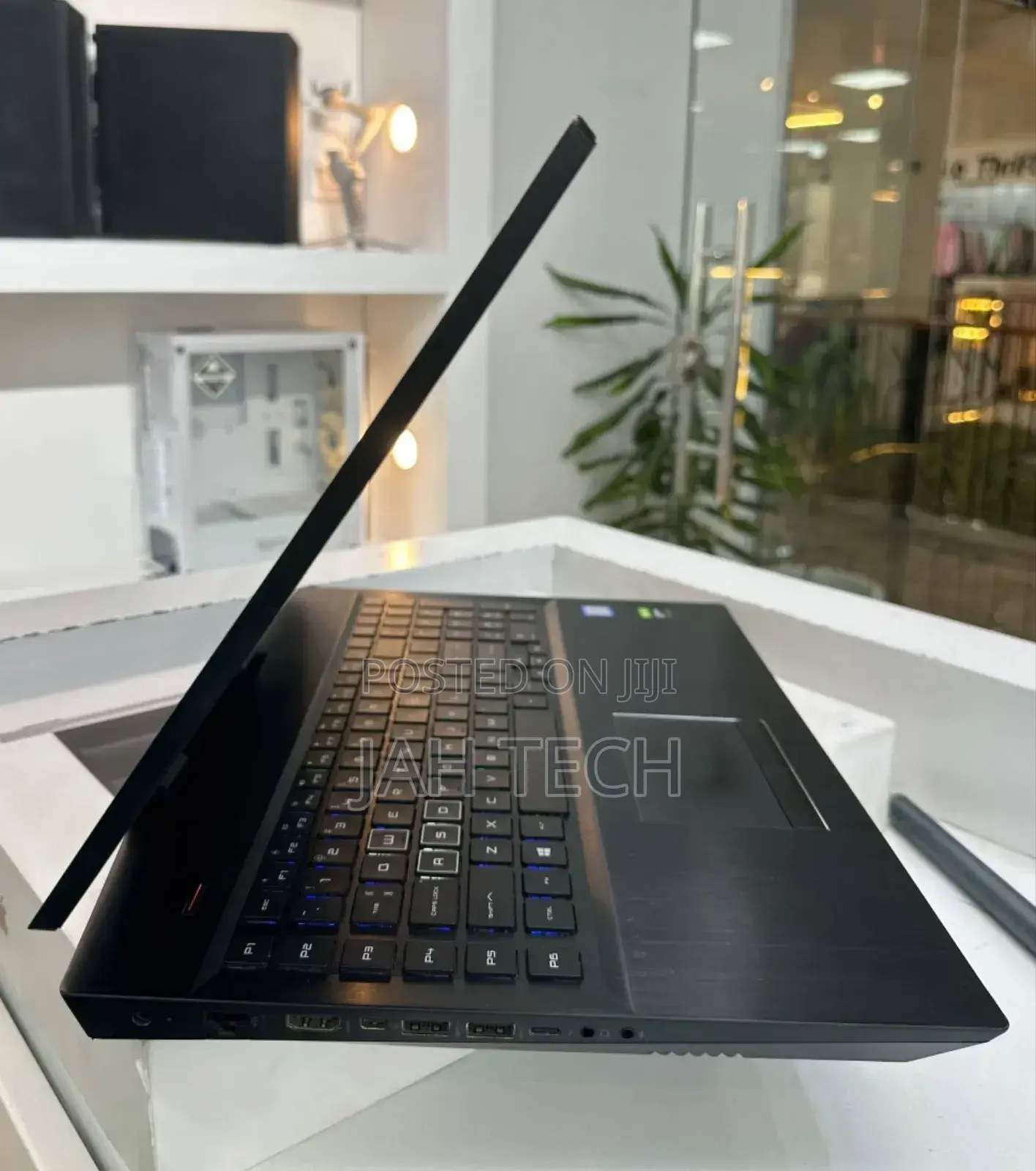 New Laptop HP Omen X 16GB Intel Core I7 SSHD (Hybrid) 1.5T